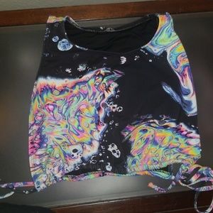 Trippy side tie crop top